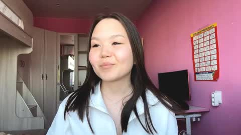 Snapshot of salinahardrict chatting on 16, 5, 2026 Rin online show from 16, 5, 2026