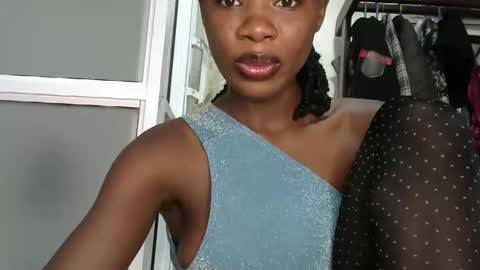 sally_beauty2023 online show from 17, 4, 2026