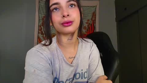 sallymaddoxx online show from 23, 11, 2025