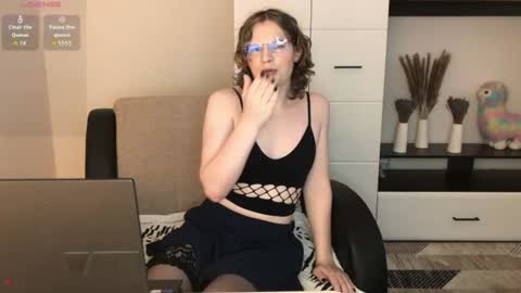 Sally online show from 12, 7, 2026