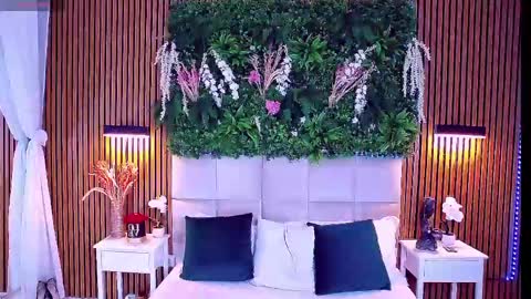 SalmaRoze online show from 26, 4, 2026