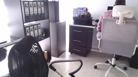 Snapshot of salome_010 chatting on 5, 11, 2025 Salome online show from 5, 11, 2025