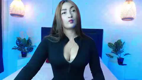 Snapshot of salome__lopez_ chatting on 22, 1, 2025 SALOME online show from 22, 1, 2025