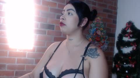 Snapshot of salome__palmer chatting on 7, 1, 2025 online show from 7, 1, 2025