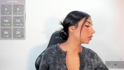   online show from 22, 12, 2025