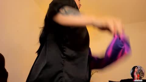 Salome Kross online show from 9, 2, 2025