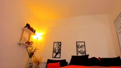 Salome Kross online show from 28, 2, 2025