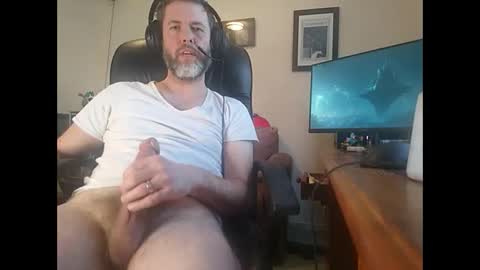 salrelative2u4uwithu88 online show from 4, 12, 2025