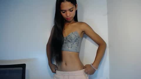 Snapshot of salsallera69x chatting on 5, 5, 2026 salsallera69x online show from 5, 5, 2026