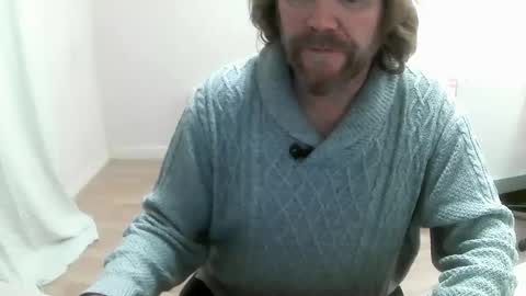 Snapshot of saltimbanquier chatting on 10, 12, 2024 Saltimbanquier Salt ou Banquier online show from 10, 12, 2024