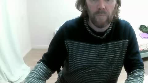 Snapshot of saltimbanquier chatting on 6, 1, 2025 Saltimbanquier Salt ou Banquier online show from 6, 1, 2025