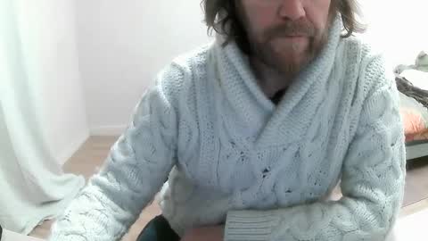 Snapshot of saltimbanquier chatting on 4, 2, 2025 Saltimbanquier Salt ou Banquier online show from 4, 2, 2025