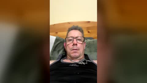 saltydoggy43931 online show from 9, 3, 2026