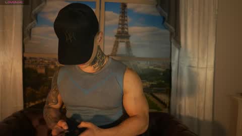 Snapshot of salvatore_damore chatting on 12, 5, 2026 SALVATORE online show from 12, 5, 2026