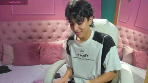 salvatore  online show from 8, 1, 2025