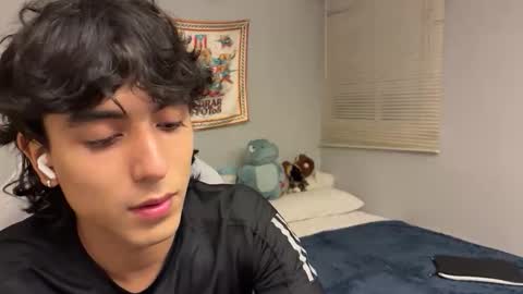 salvatore_montt online show from 11, 2, 2026