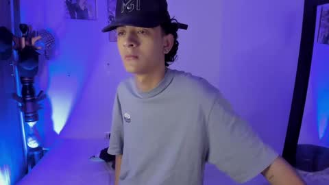 sam__cute online show from 16, 1, 2025