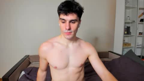 BACK IN 2 WEEKS online show from 28, 2, 2026