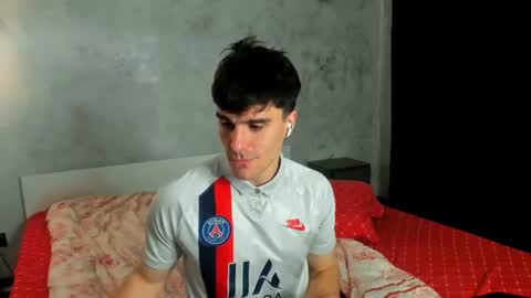 Snapshot of sam_huston18 chatting on 16, 6, 2026 BACK IN 2 WEEKS online show from 16, 6, 2026