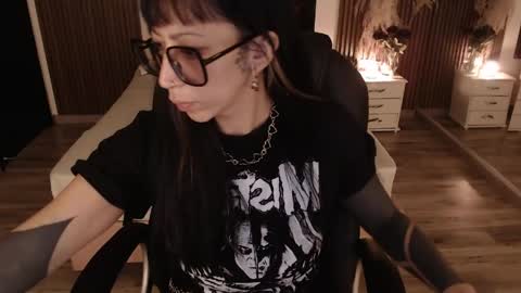 SAM MANSON online show from 8, 4, 2026