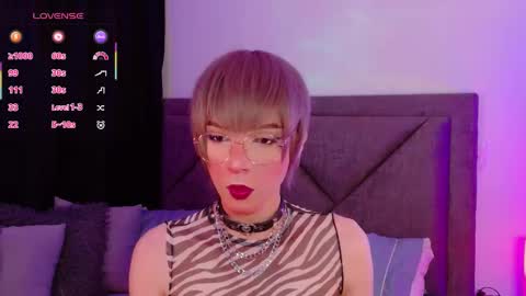 Snapshot of sam_russo chatting on 20, 10, 2025 Sam online show from 20, 10, 2025