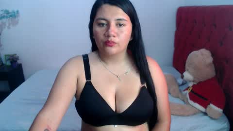 Snapshot of sam_sexyy2 chatting on 21, 10, 2025 sam_sexyy2 online show from 21, 10, 2025