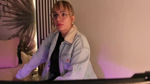 Samaantha  online show from 16, 4, 2026