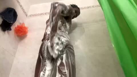   online show from 25, 1, 2025