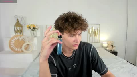 Sam online show from 8, 10, 2025