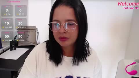 SAMANTA OWEN online show from 2, 12, 2024