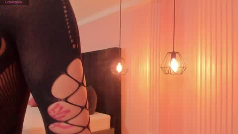 Snapshot of samanta_quinn chatting on 21, 6, 2026 samantha online show from 21, 6, 2026
