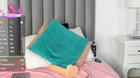  samanta  online show from 10, 3, 2025