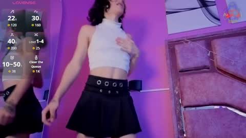 samantaa_liov online show from 4, 4, 2026