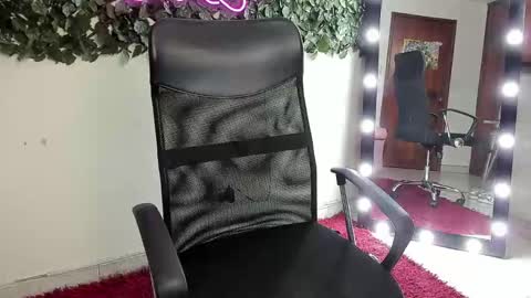 Snapshot of samantaortiz_ chatting on 17, 11, 2025 samantaortiz_ online show from 17, 11, 2025