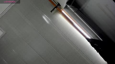 samantha_blow online show from 26, 11, 2025