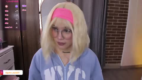 Snapshot of samantha_browwnn chatting on 24, 6, 2026 samantha_browwnn online show from 24, 6, 2026