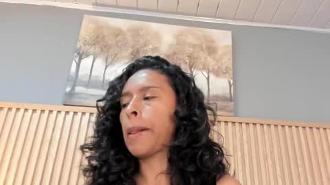 Snapshot of samantha_duart3 chatting on 1, 5, 2026 samantha_duart3 online show from 1, 5, 2026
