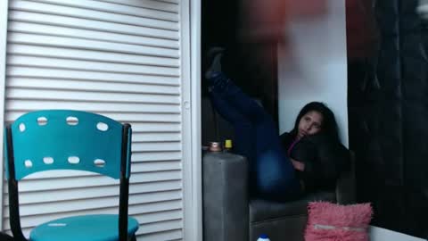 Snapshot of samantha_fox_squirt chatting on 12, 12, 2024 lizzy online show from 12, 12, 2024