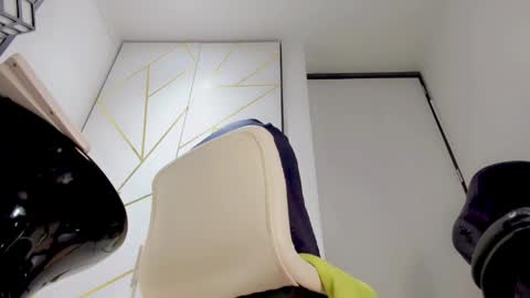 Snapshot of samantha_larusso_ chatting on 3, 3, 2025 Andy online show from 3, 3, 2025