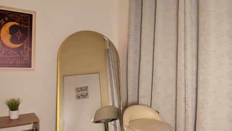 samantha_lux_ online show from 8, 10, 2025