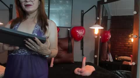 Snapshot of samantha_mature56 chatting on 15, 2, 2025 Sam online show from 15, 2, 2025