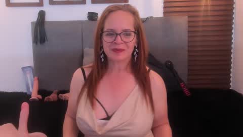 Snapshot of samantha_mature56 chatting on 7, 3, 2025 Sam online show from 7, 3, 2025