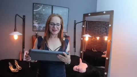 Snapshot of samantha_mature56 chatting on 12, 3, 2025 Sam online show from 12, 3, 2025