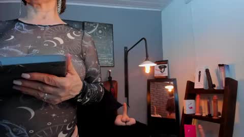 Snapshot of samantha_mature56 chatting on 23, 5, 2026 Sam online show from 23, 5, 2026