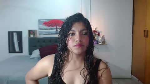 samanthaa_8_ online show from 16, 4, 2026