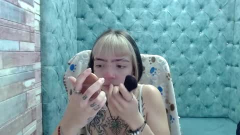 Snapshot of samanthaa_smitth chatting on 31, 10, 2025 Samantha Smitth online show from 31, 10, 2025