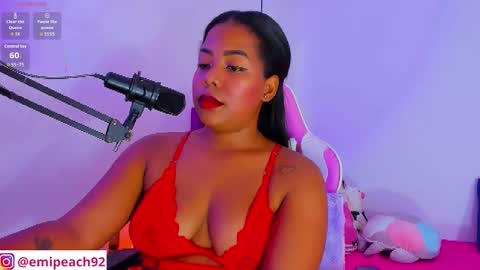 Snapshot of samanthabloom570089 chatting on 31, 10, 2025 Samantha Bloom  online show from 31, 10, 2025