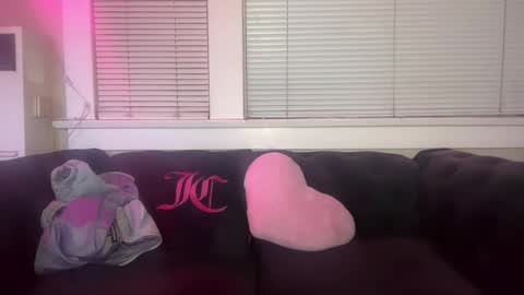 samanthafever online show from 26, 3, 2026