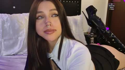 Snapshot of samanthagrant_ chatting on 19, 5, 2026 IGSamanthaGrant 10 online show from 19, 5, 2026