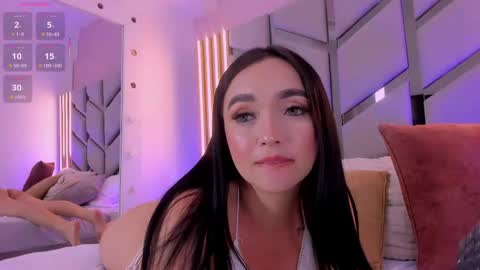 Snapshot of samanthapardo chatting on 27, 5, 2026 SAMANTHA online show from 27, 5, 2026